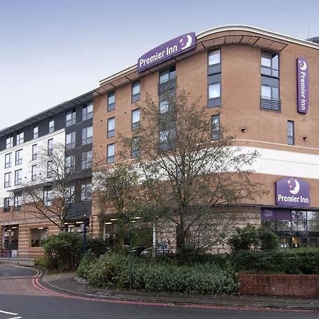 Premier Inn Premier Inn Solihull Town Centre Екстериор снимка