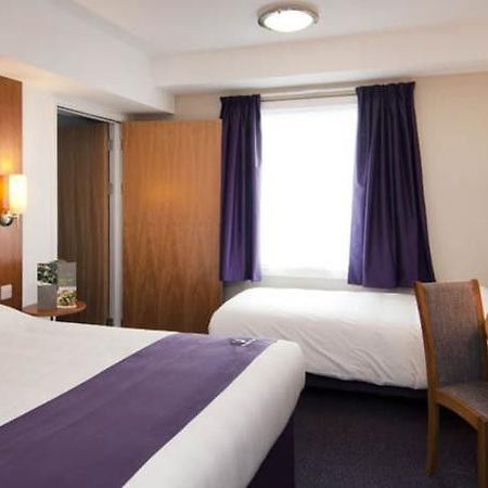 Premier Inn Premier Inn Solihull Town Centre Екстериор снимка