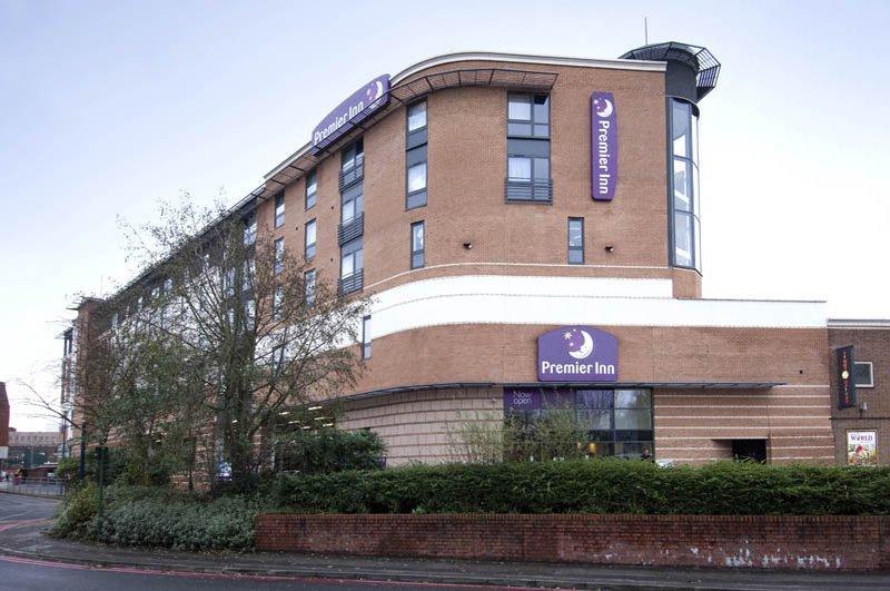 Premier Inn Premier Inn Solihull Town Centre Екстериор снимка